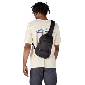 Patagonia Atom Sling Bag 8L – Recycled Everyday Sling Pack